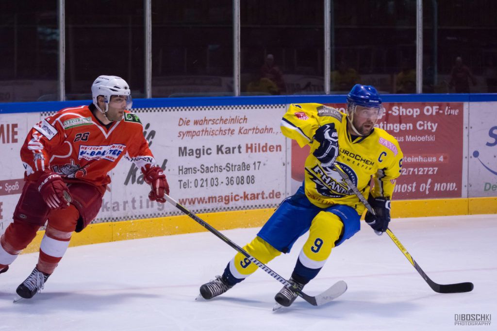 Antwerp vs Ratinger Ice Devils Face Off