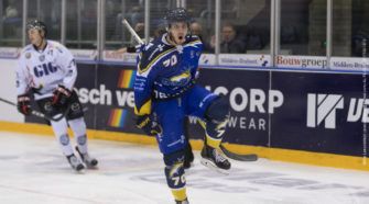 Trappers Preussen Berlin Face-Off