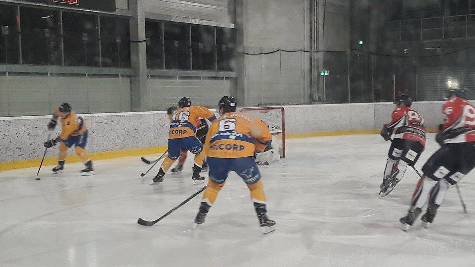 Preussen Berlin Trappers Face-Off