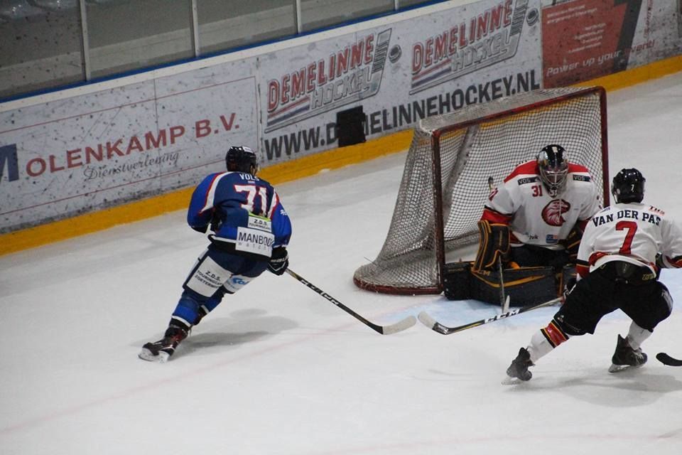 HIJS Hokij Den Haag Red Eagles Den Bosch Face-Off