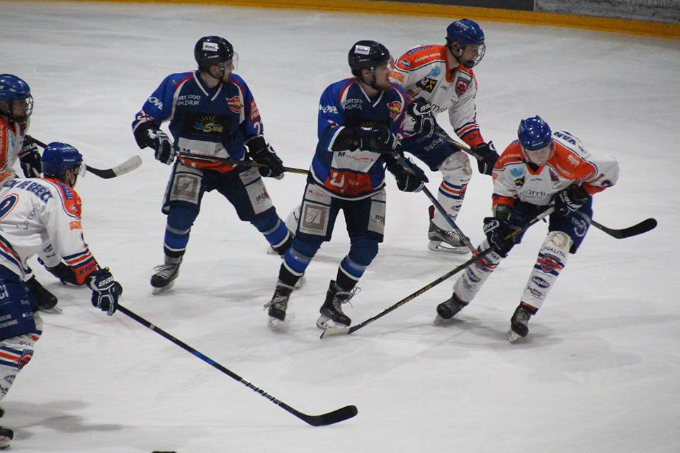 HIJS Hokij Den Haag Eindhoven Kemphanen ijshockey Face-Off