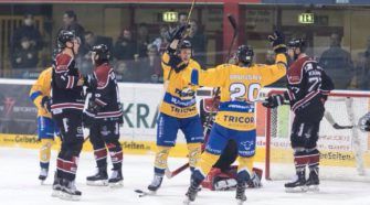 Füchse Duisburg Tilburg Trappers Face-Off