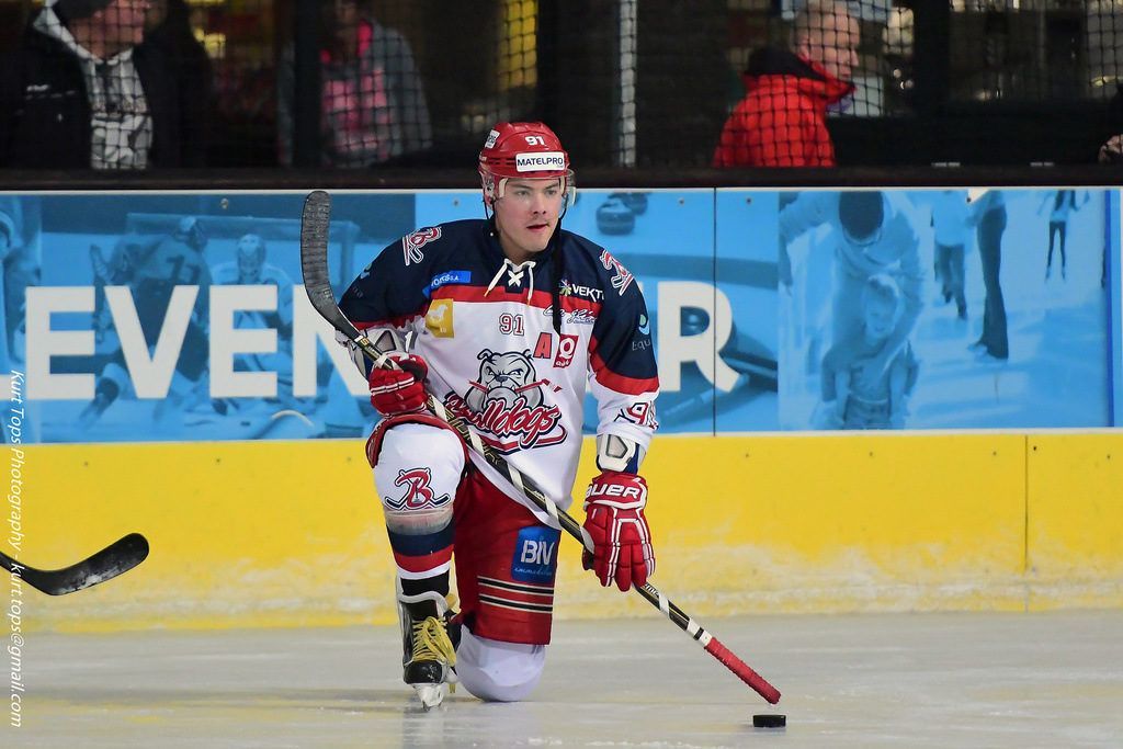 Akim Ramoul Luik Bulldogs Eindhoven Kemphanen ijshockey Face-Off