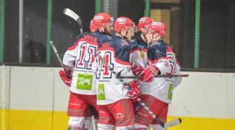 BeNe League IJshockey Face-Off Luik Bulldogs