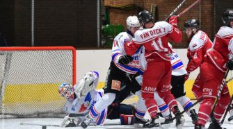 HYC Herentals Unis Flyers Heerenveen ijshockey Face-Off