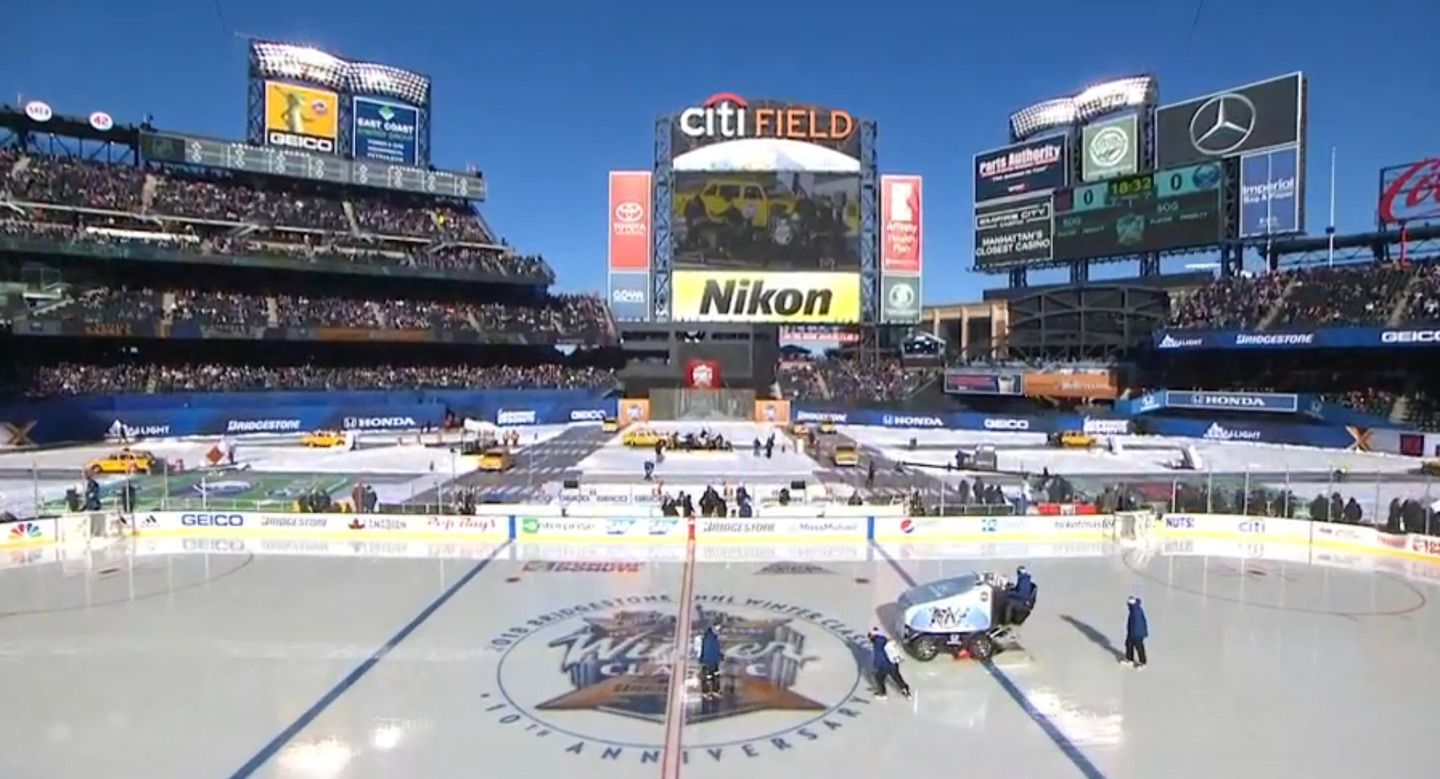 Winter Classic 2018 NHL Face-Off