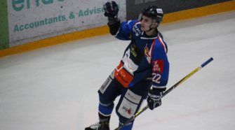 Raymond van der Schuit HIJS Hokij Den Haag Chiefs Leuven Ijshockey Face-Off