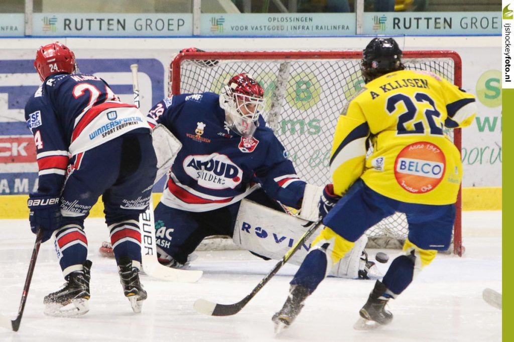 AHOUD Devils Nijmegen Antwerp Phantoms IJshockey Face-Off