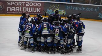 HIJS Hokij Den Haag UNiS Flyers Heerenveen Face-Off IJshockey