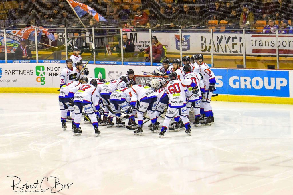 HIJS Hokij Den Haag UNIS Flyers Heerenveen BeNe League playoffs ijshockey Face-Off