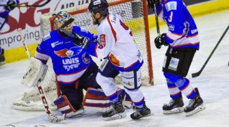 UNIS Flyers Heerenveen HIJS Hokij DEn Haag ijshockey Face-Off