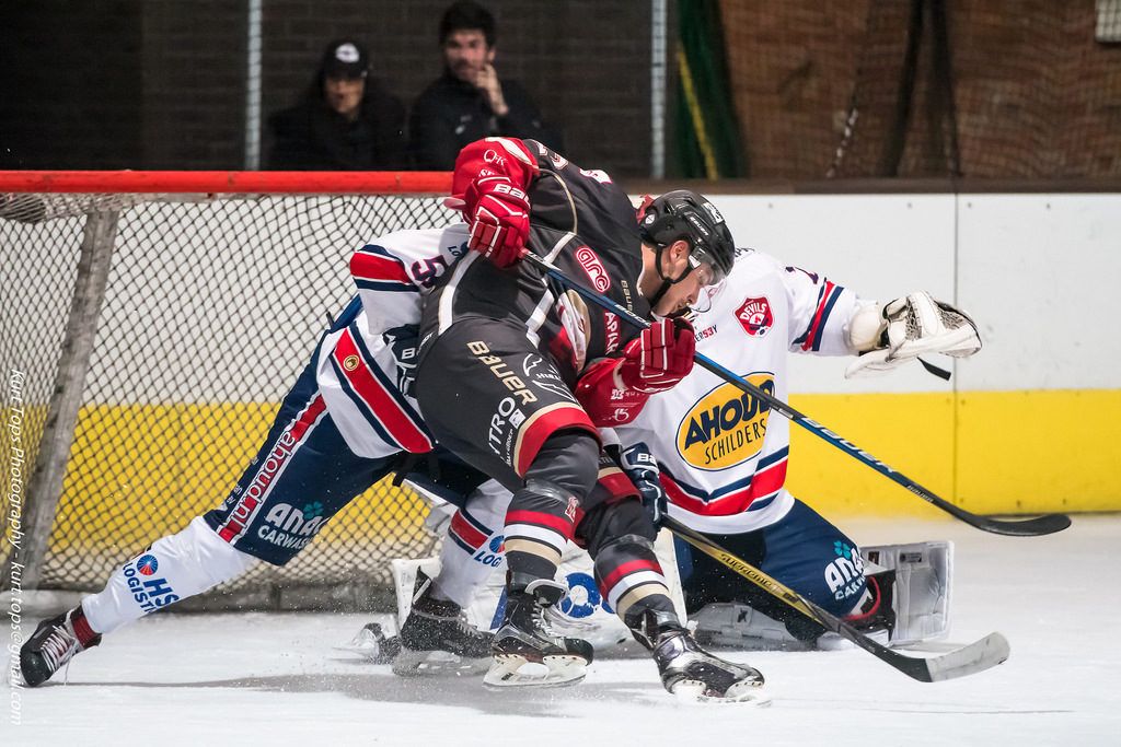 HYC Herentals AHOUD Devils Nijmegen Face-Off IJshockey