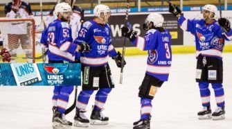 UNIS Flyers Heerenveen UNIS Group Face-Off IJshockey