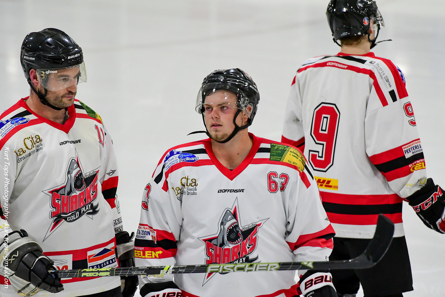 Golden Sharks Mechelen BeNe League IJshockey Face-Off