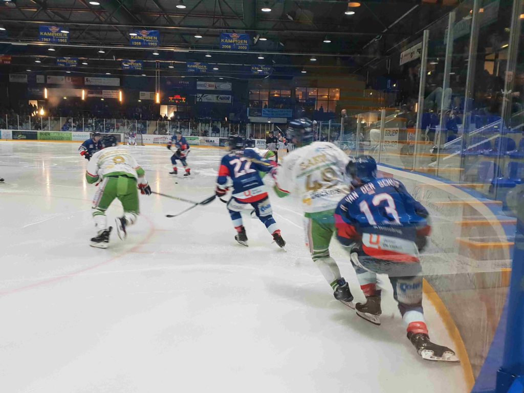 CAIROX Hijs Hokij Microz Eaters Geleen IJshockey Face-Off