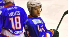 Tobie Collard UNIS Flyers Heerenveen Tobie Collard vertrekt per direct naar de Verenigde Staten. Het 19-jarige talent van UNIS Flyers Heerenveen heeft een aanbod geaccepteerd van de New Hampshire Jr. Monarchs,