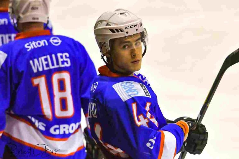 Tobie Collard per direct naar New Hampshire Jr. Monarchs