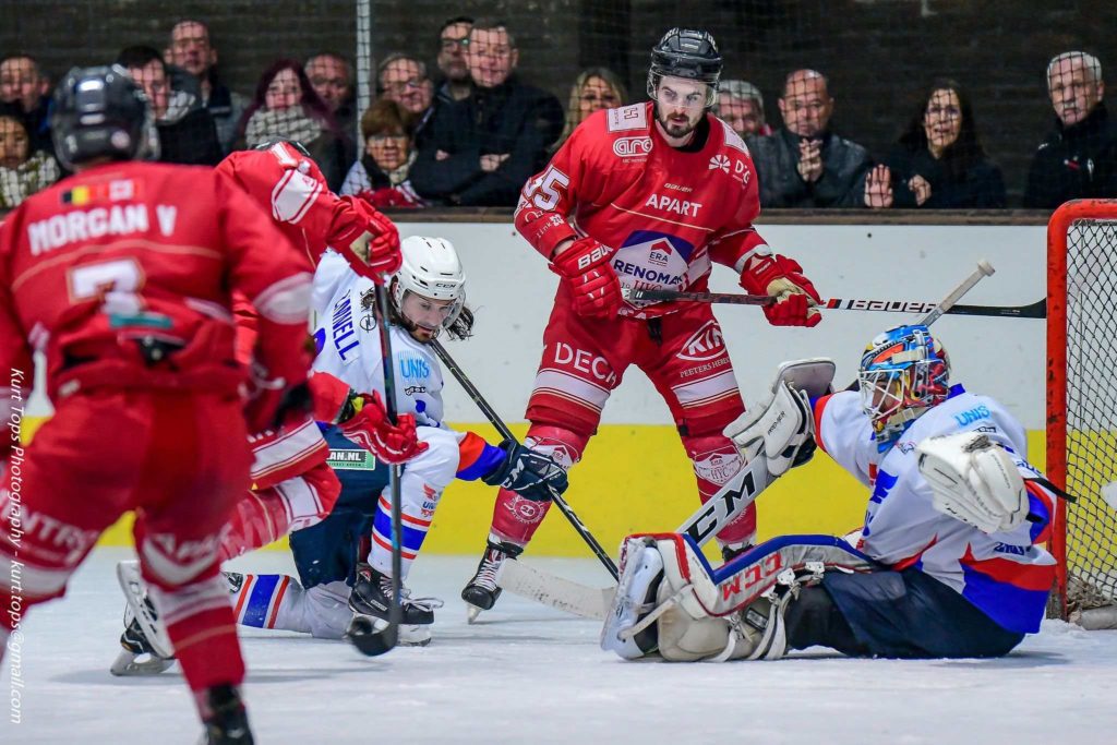 ERA Renomar HYC UNIS Flyers Heerenveen