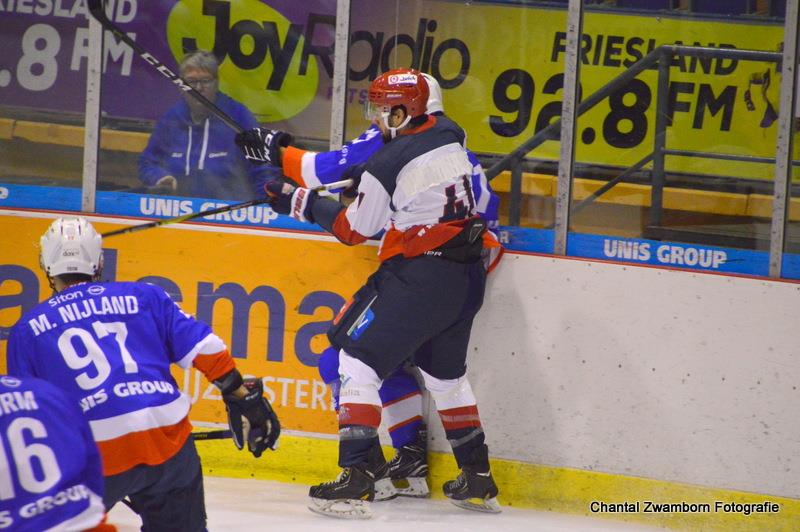 UNIS Flyers Heerenveen Luik Bulldogs