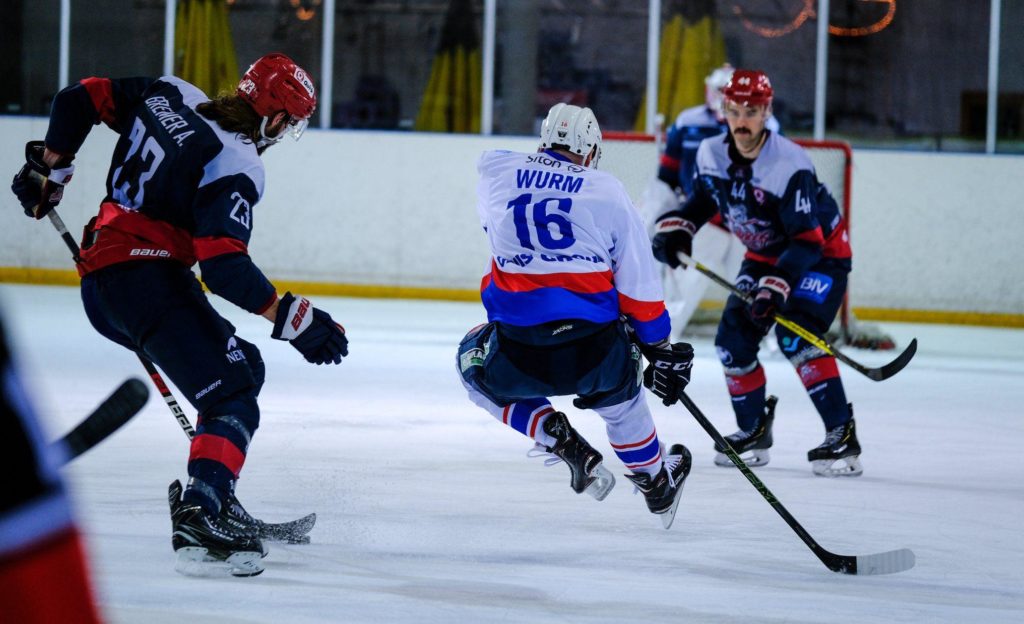 Luik Bulldogs UNIS Flyers Heerenveen