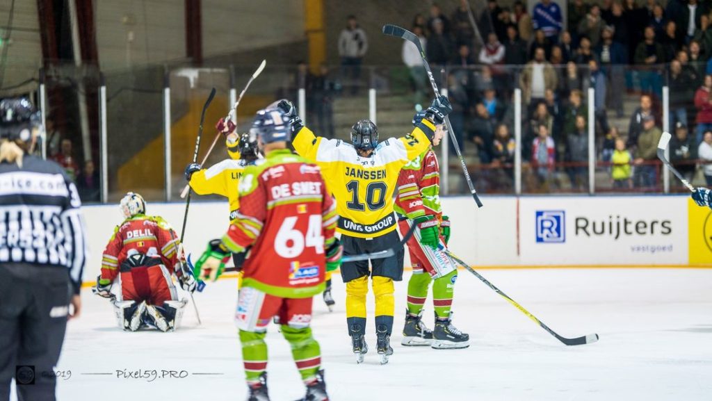 UNIS Flyers Heerenveen Microz Eaters Limburg