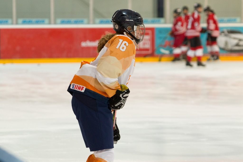 Esther de Jong Oranje U18 Dames